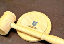 С РАБОЧЕГО СТОЛА ДЕПУТАТОВ – В РЕАЛЬНОСТЬ